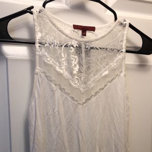 Bke red white lace tank top open back medium